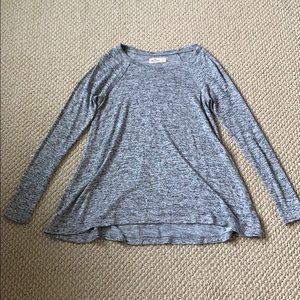 Grey/white light sweater
